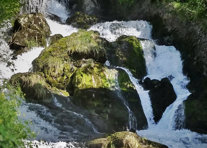 Le Grotte di Fiumelatte