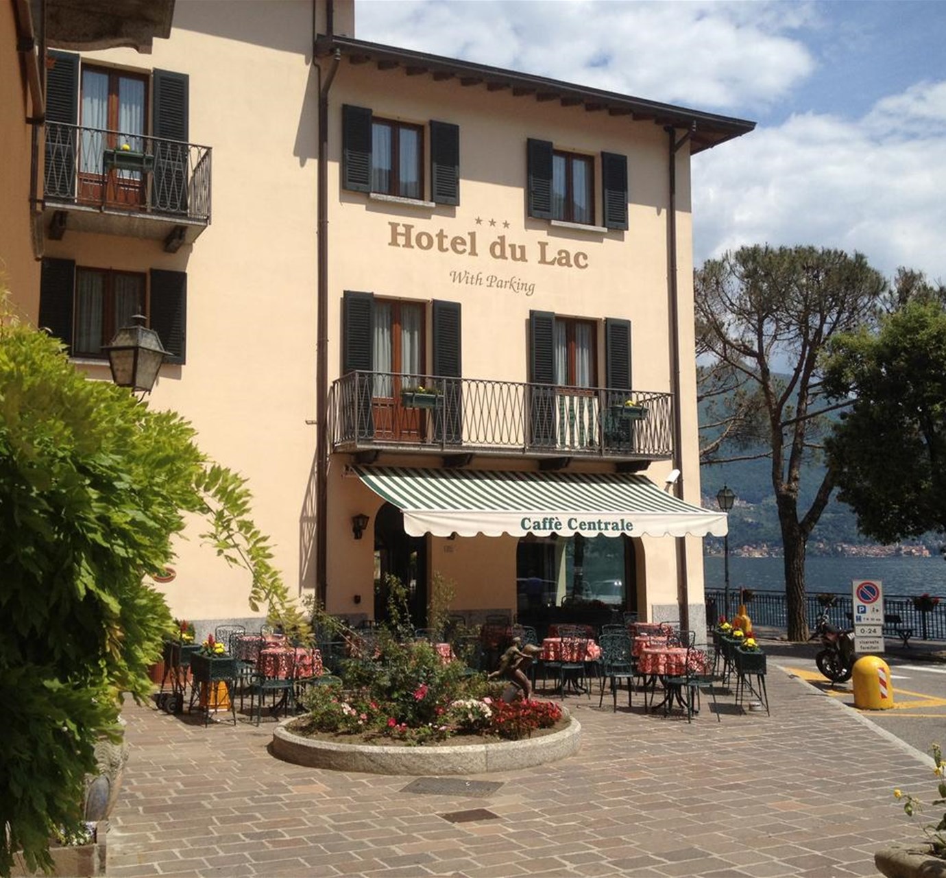 Hotel Du Lac