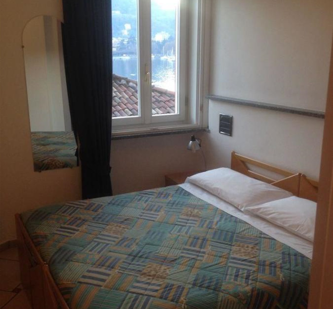 B&amp;B In Riva al Lago