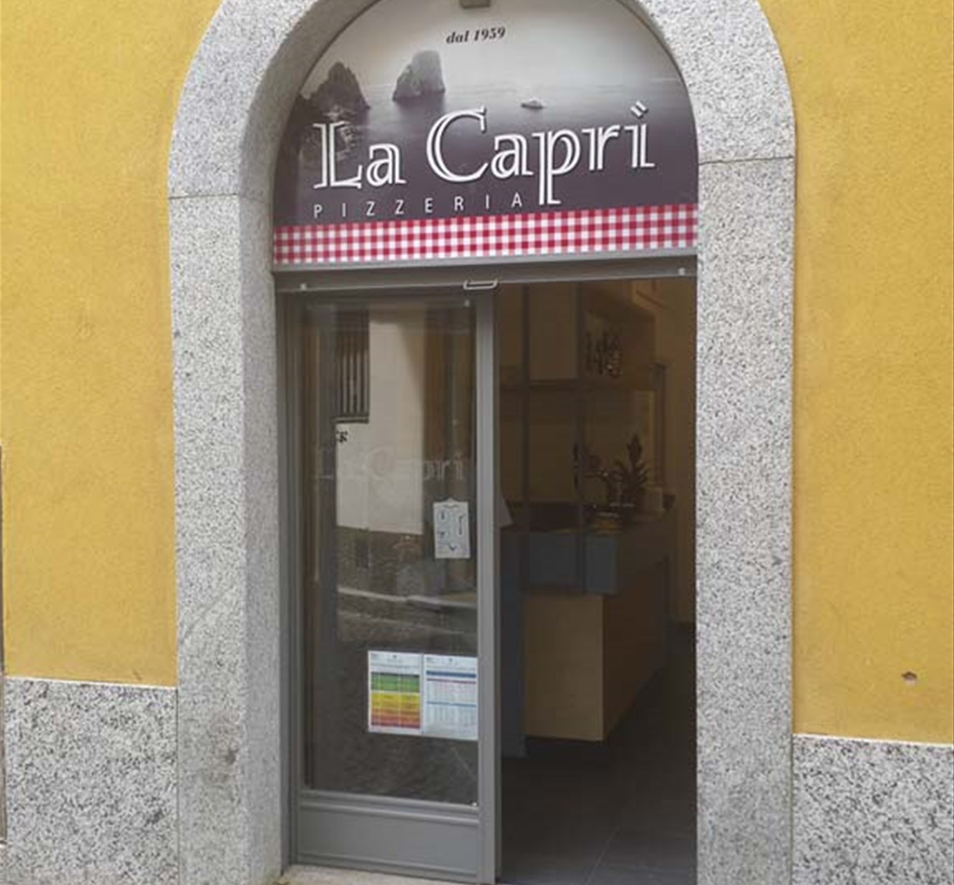 Pizzeria Capri