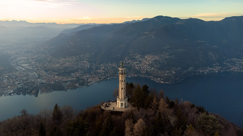 visitare brunate, lago di como