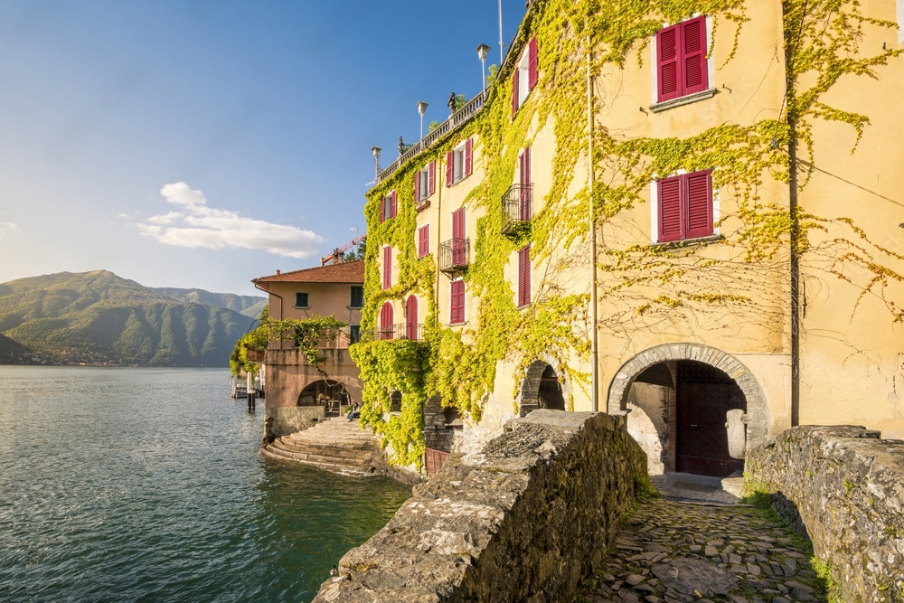 visit nesso lake como italy