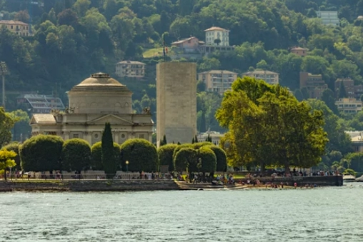 visitar il tempio voltiano a como